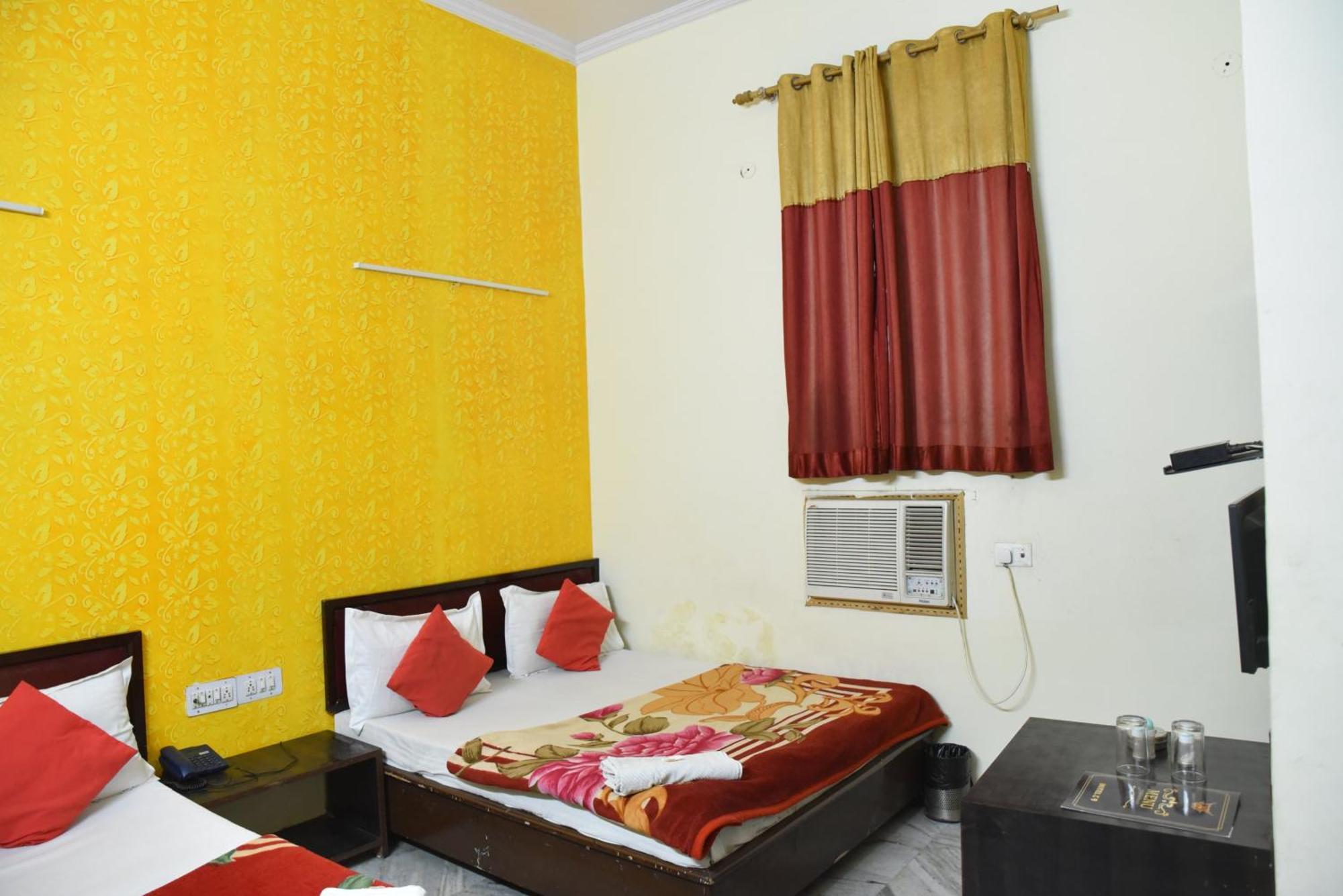 Hotel C-9 Джайпур Екстериор снимка