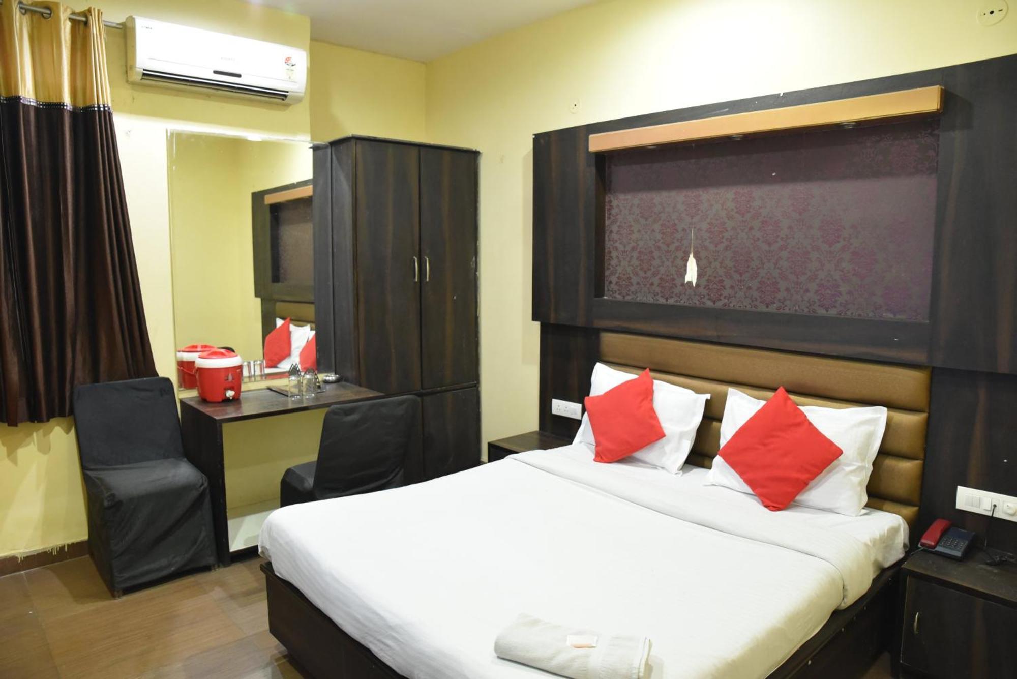 Hotel C-9 Джайпур Екстериор снимка