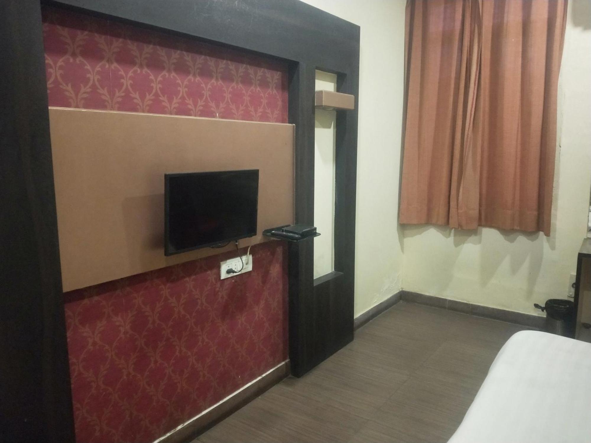 Hotel C-9 Джайпур Екстериор снимка